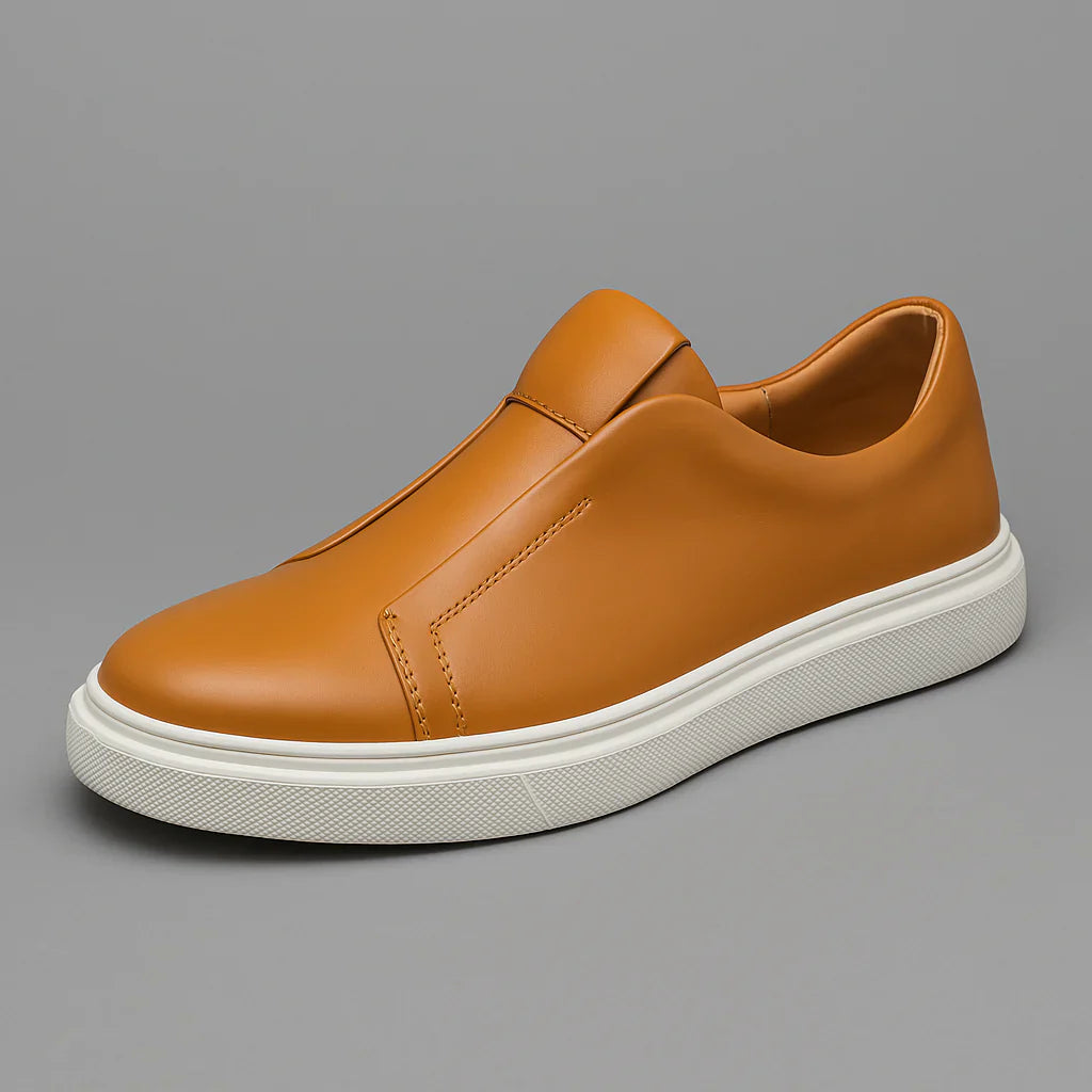 Elegantes zapatos de piel sin cordones