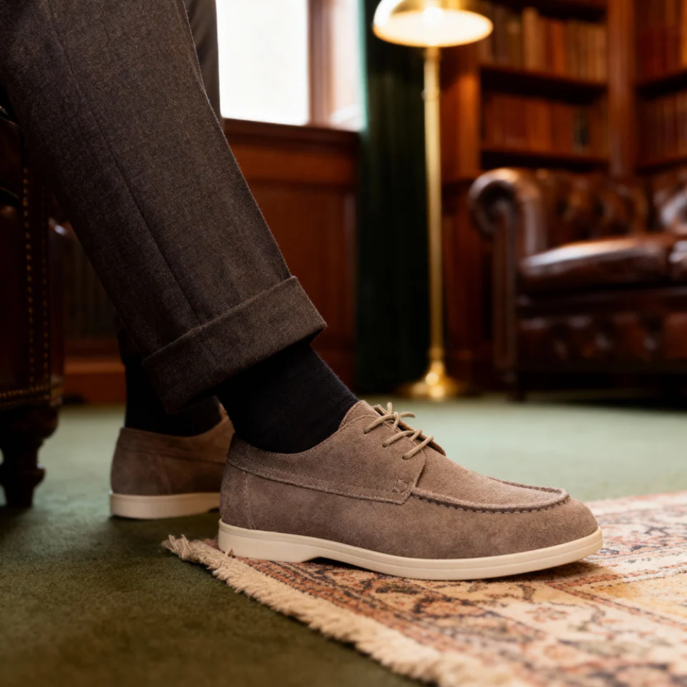 Elegantes zapatos de ante