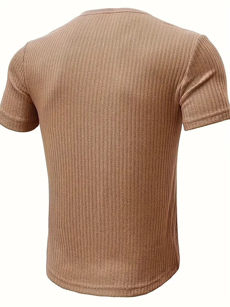 Camiseta con estampado elegante