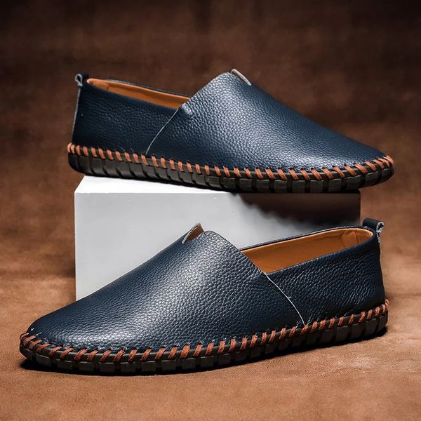 Mocasines de piel cosidos a mano