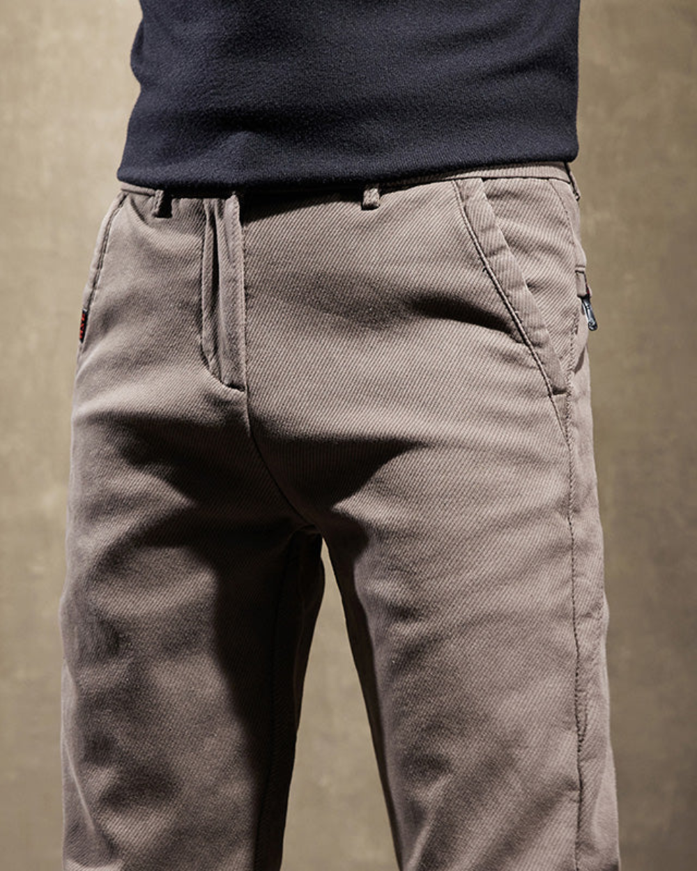 Pantalones casual slim fit
