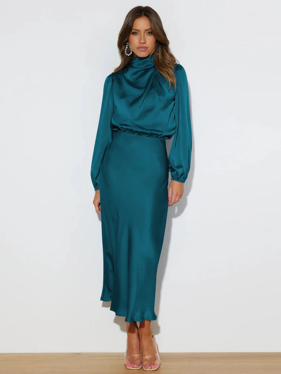 Elegante vestido de satén