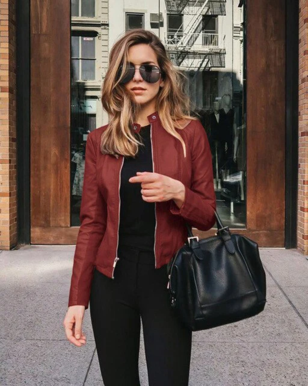 Elegante chaqueta de piel para mujer