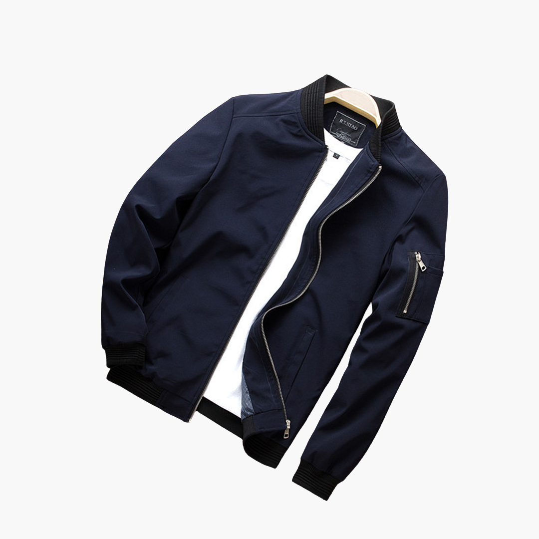 Elegante cazadora bomber