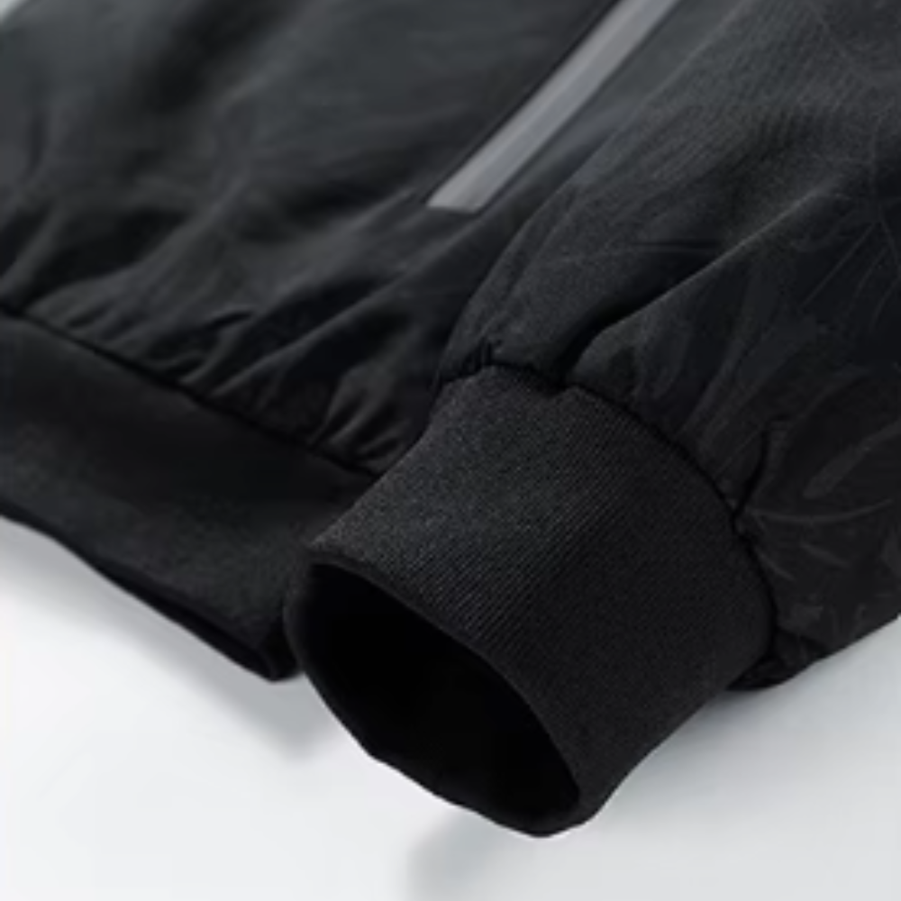 Elegante cazadora bomber