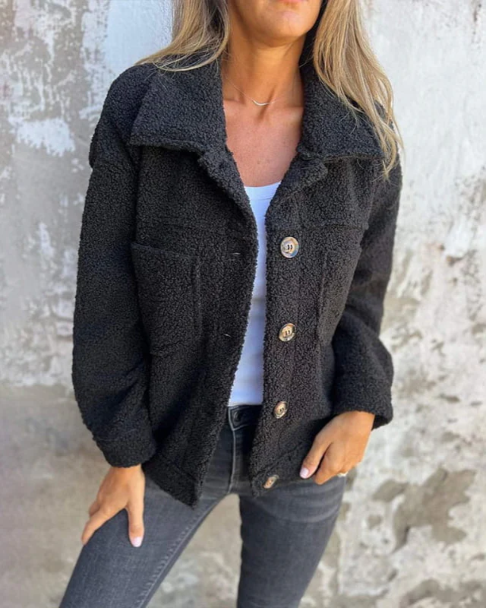 Cálida chaqueta corta de primavera