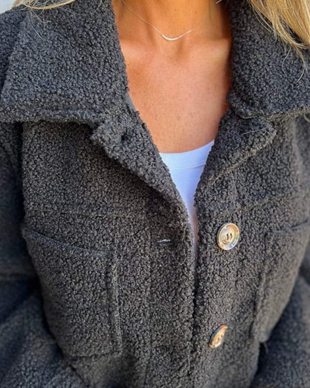 Cálida chaqueta corta de primavera