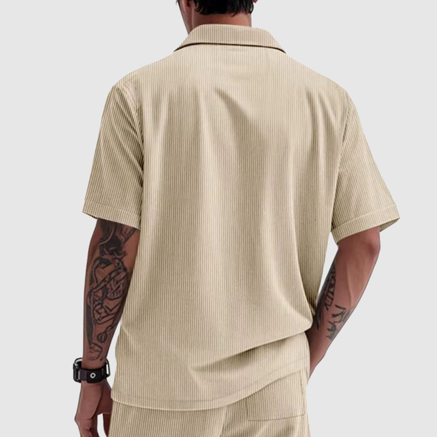 Elegante camisa de pana para hombre