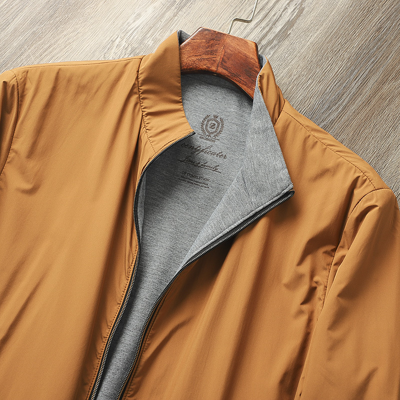 Chaqueta impermeable ligera