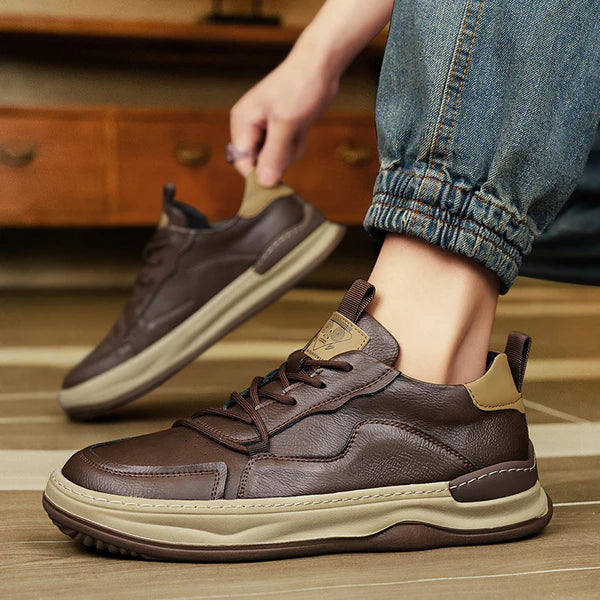 Zapatos de piel con suela alta