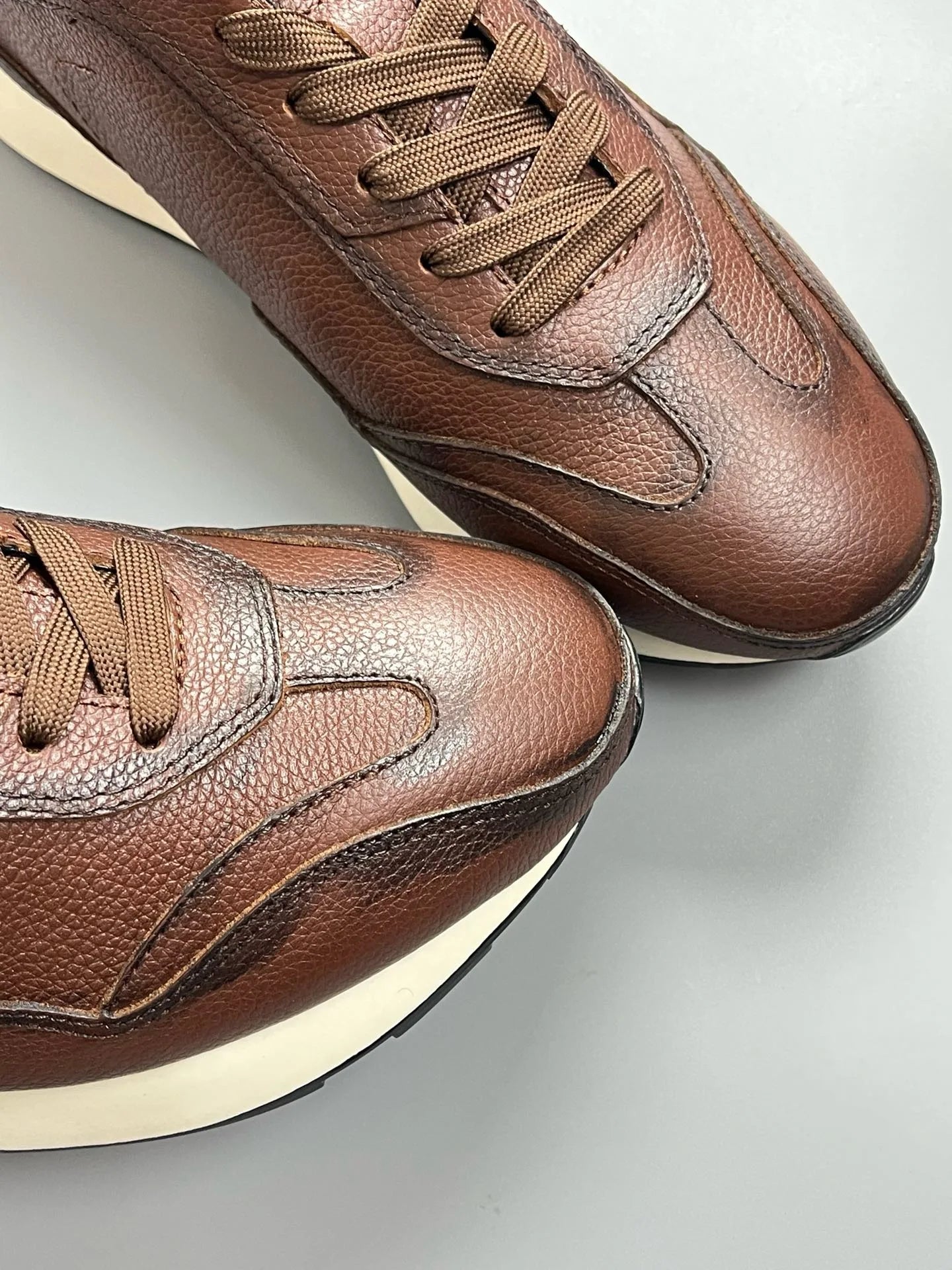 Zapatos de piel de primera calidad