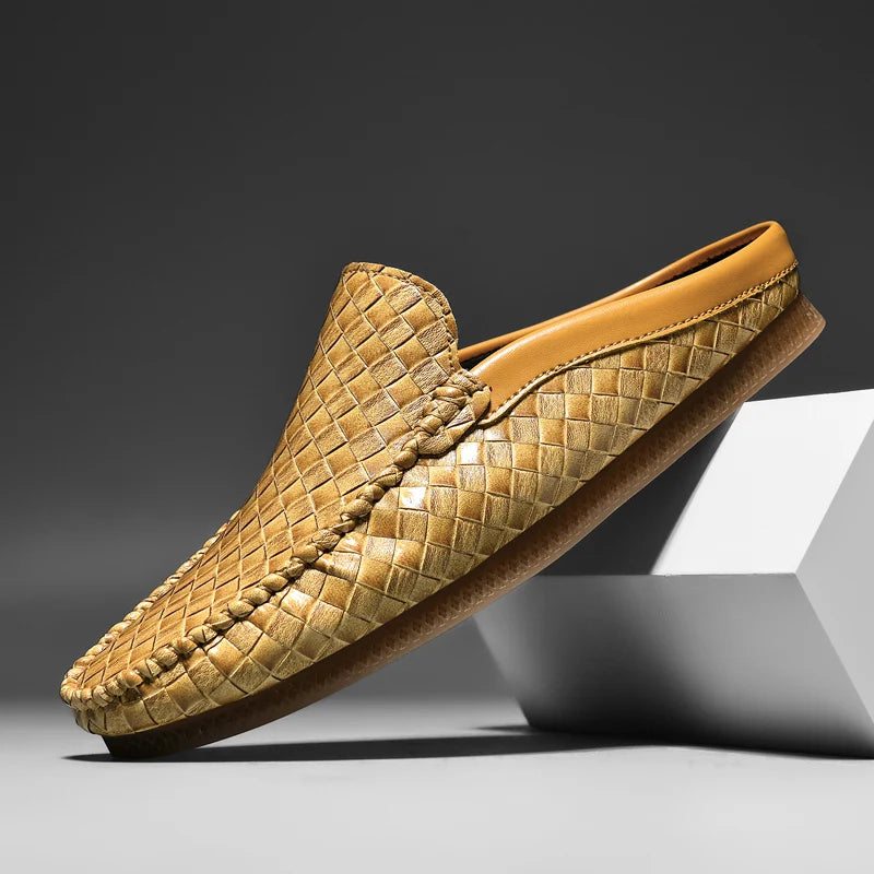 Elegantes sandalias de piel