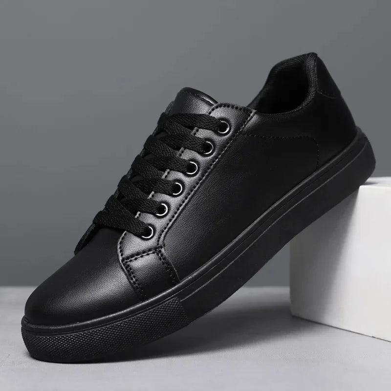 Elegantes zapatillas de piel