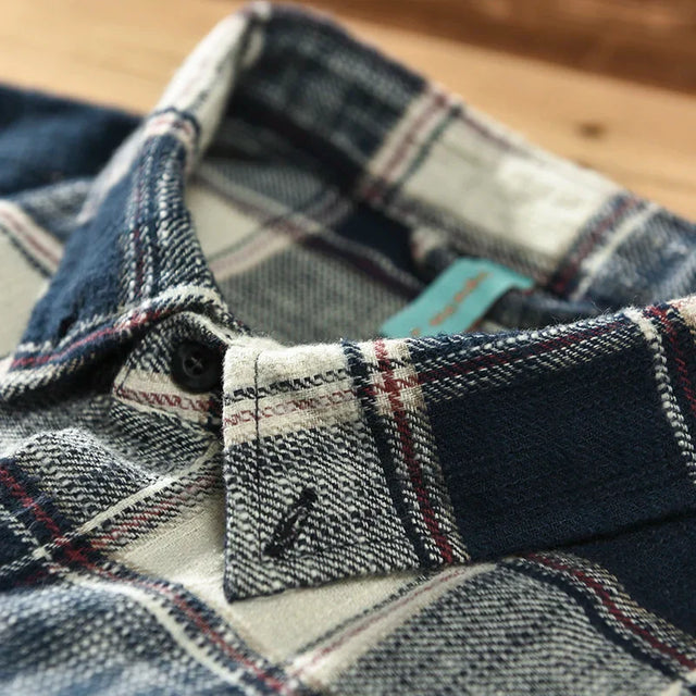 Elegante camisa de cuadros