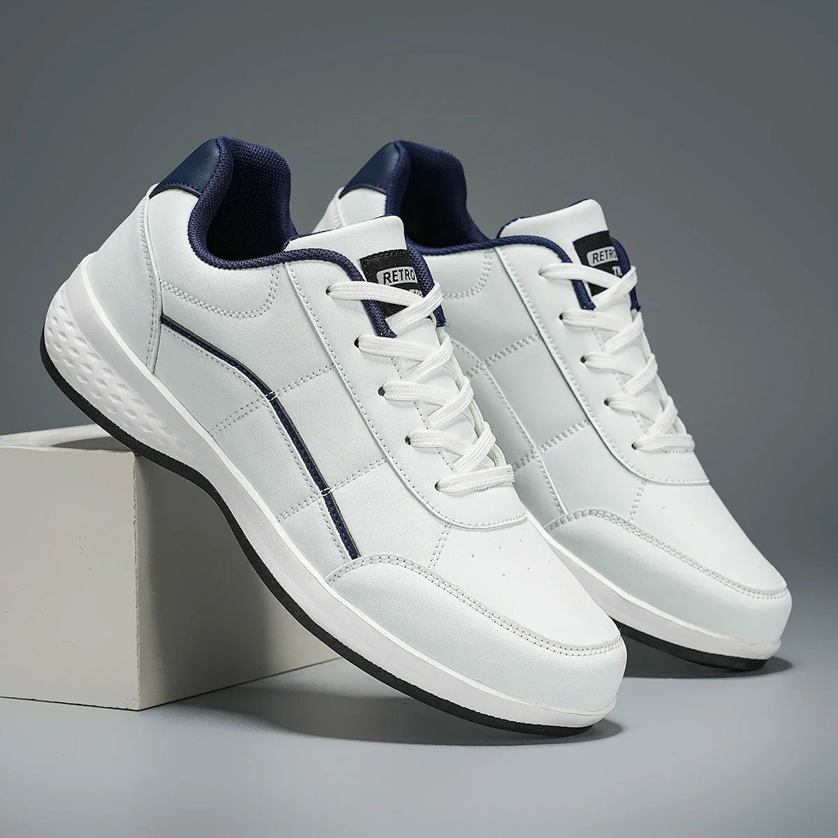 Elegantes zapatillas de piel