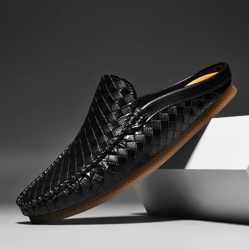 Elegantes sandalias de piel