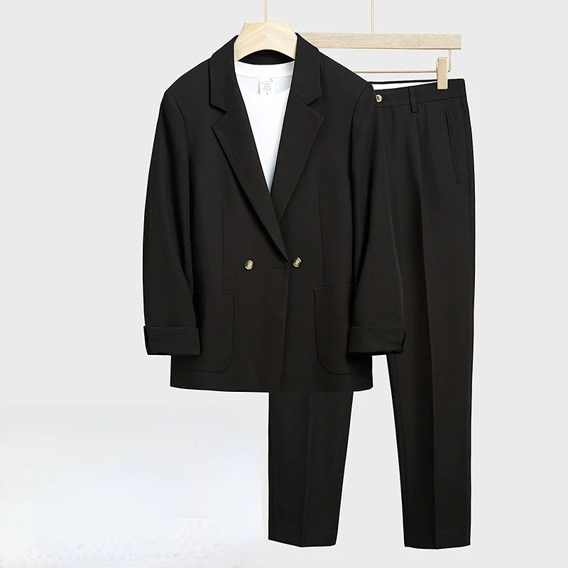 Elegante conjunto holgado para hombre