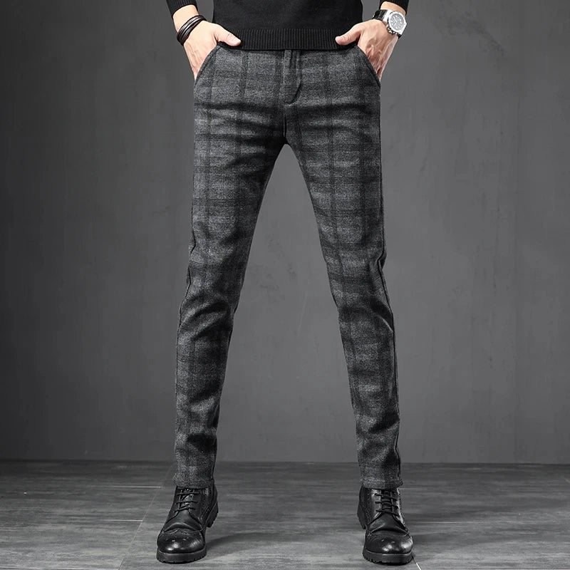 Pantalones informales a cuadros