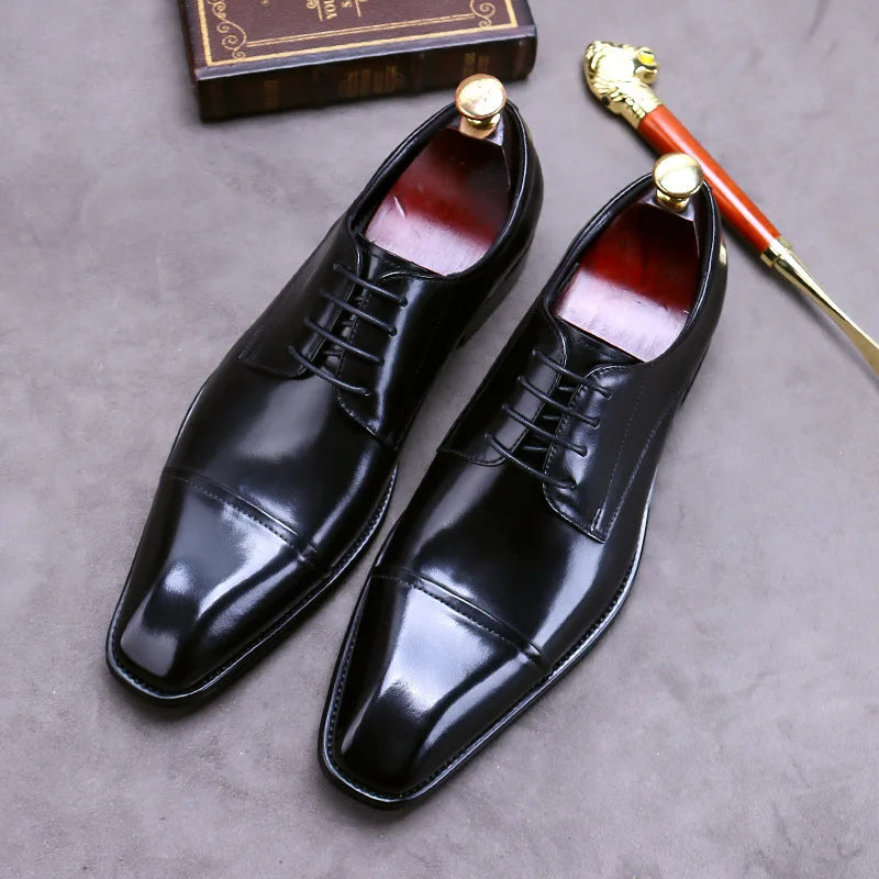 Elegantes zapatos de piel