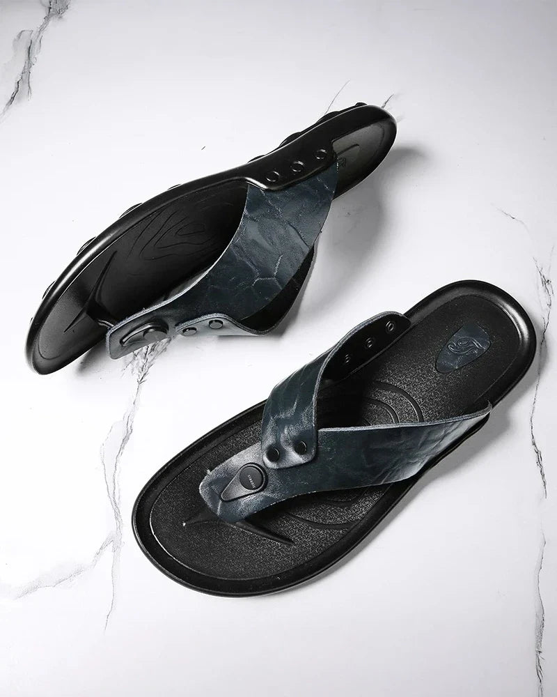 Elegantes sandalias de piel