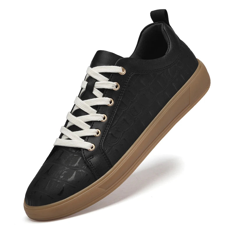 Zapatos elegantes de cuero genuino