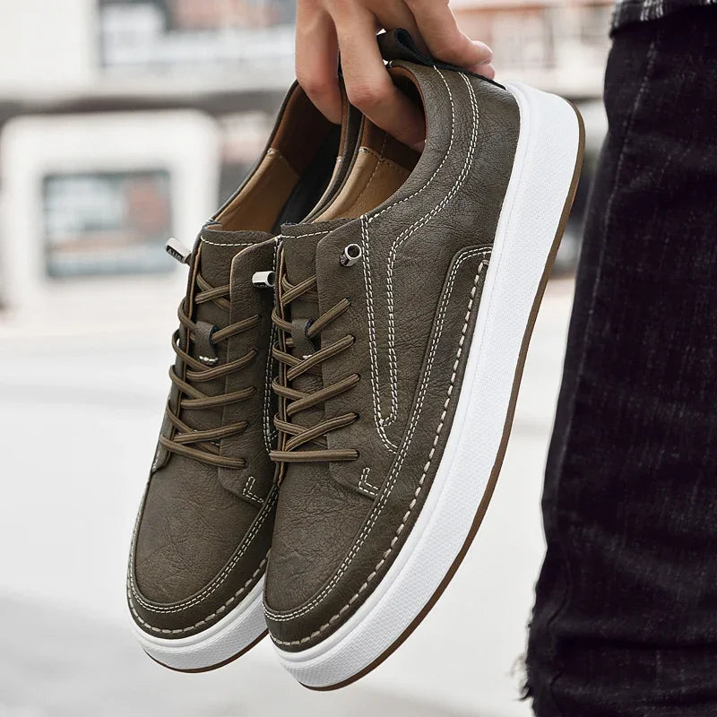 Zapatillas de piel chic