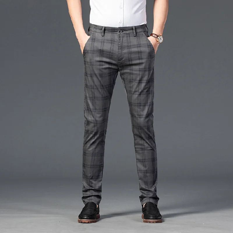 Elegantes pantalones a cuadros
