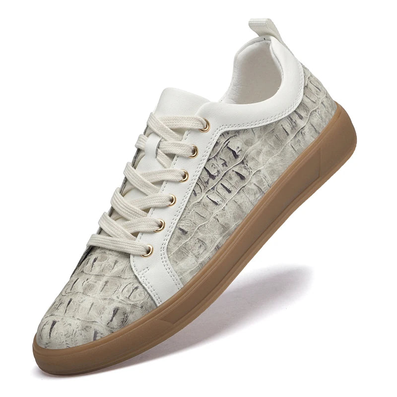 Zapatos elegantes de cuero genuino