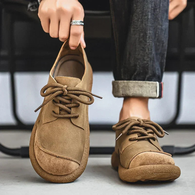 Elegantes zapatos de ante