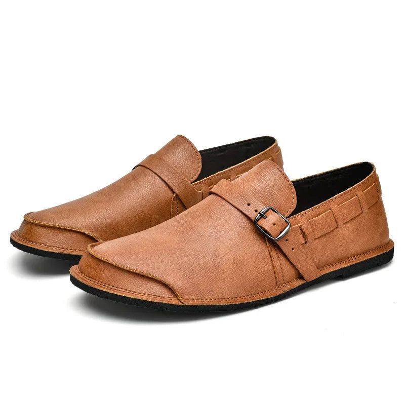 Mocasines de piel con hebilla