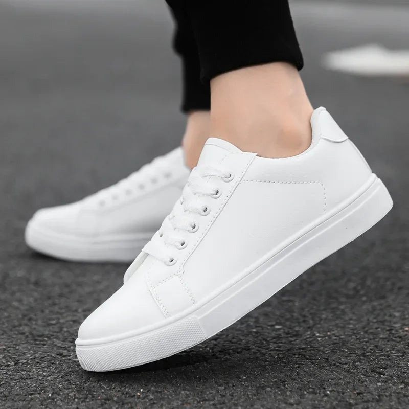 Elegantes zapatillas de piel