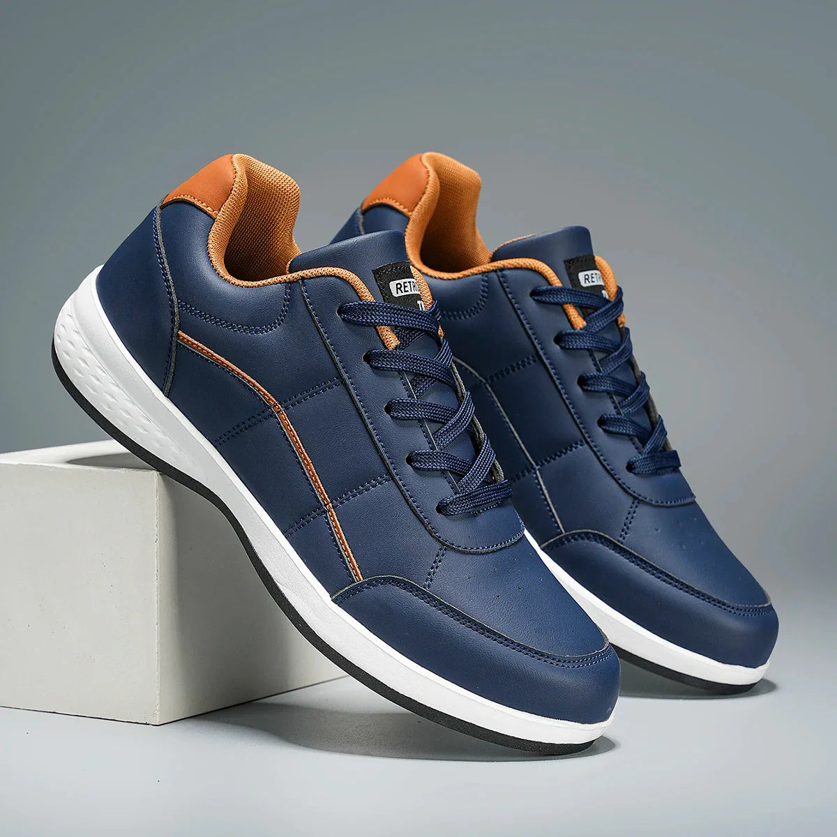 Elegantes zapatillas de piel