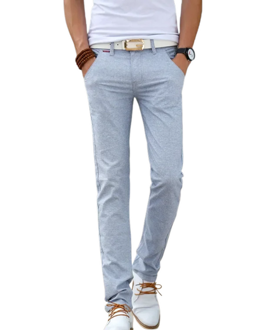 Pantalones slim fit de lino