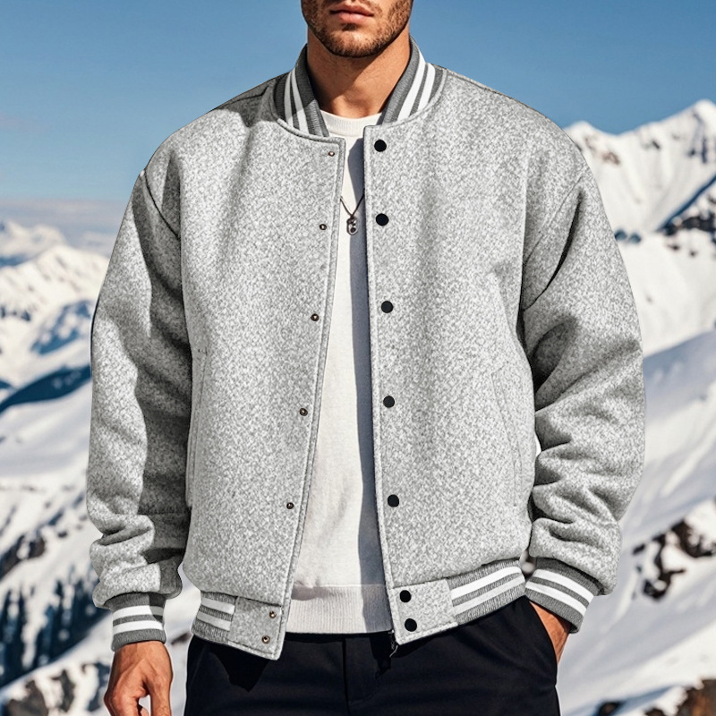 Elegante cazadora bomber