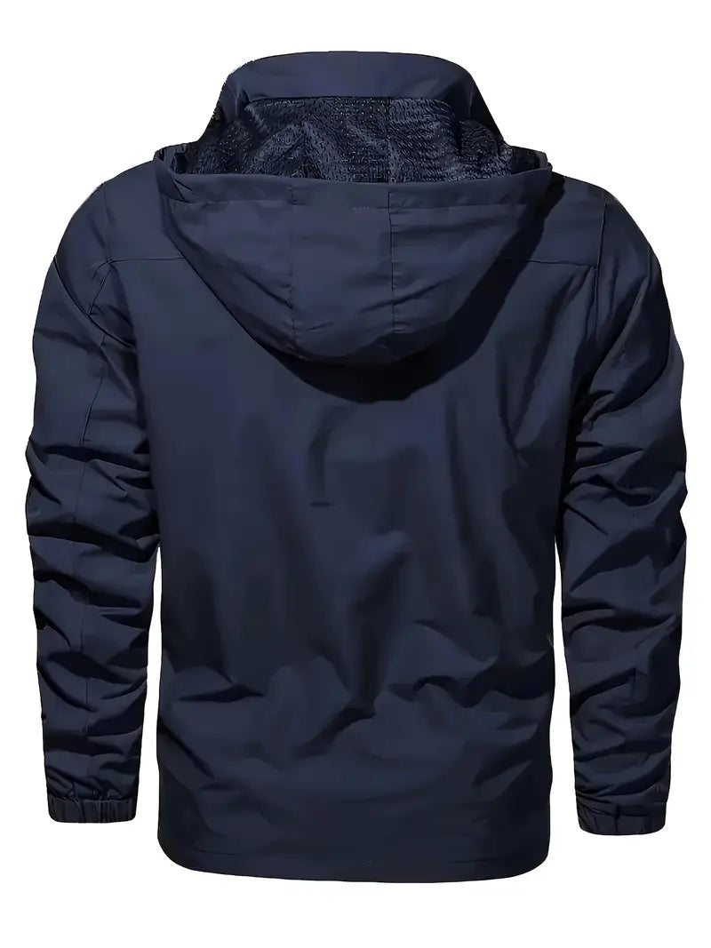 Elegante chaqueta cortaviento