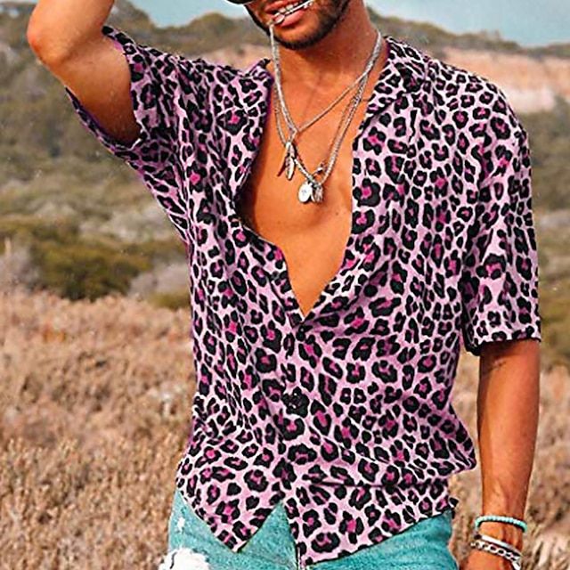 Camisa con estampado de leopardo