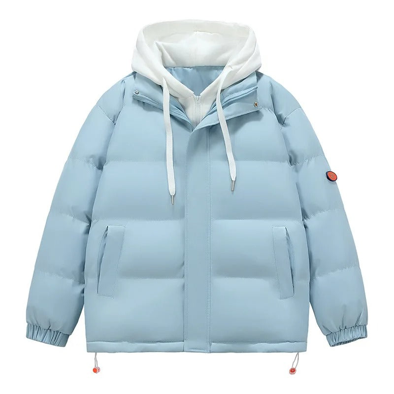 Elegante chaqueta con capucha