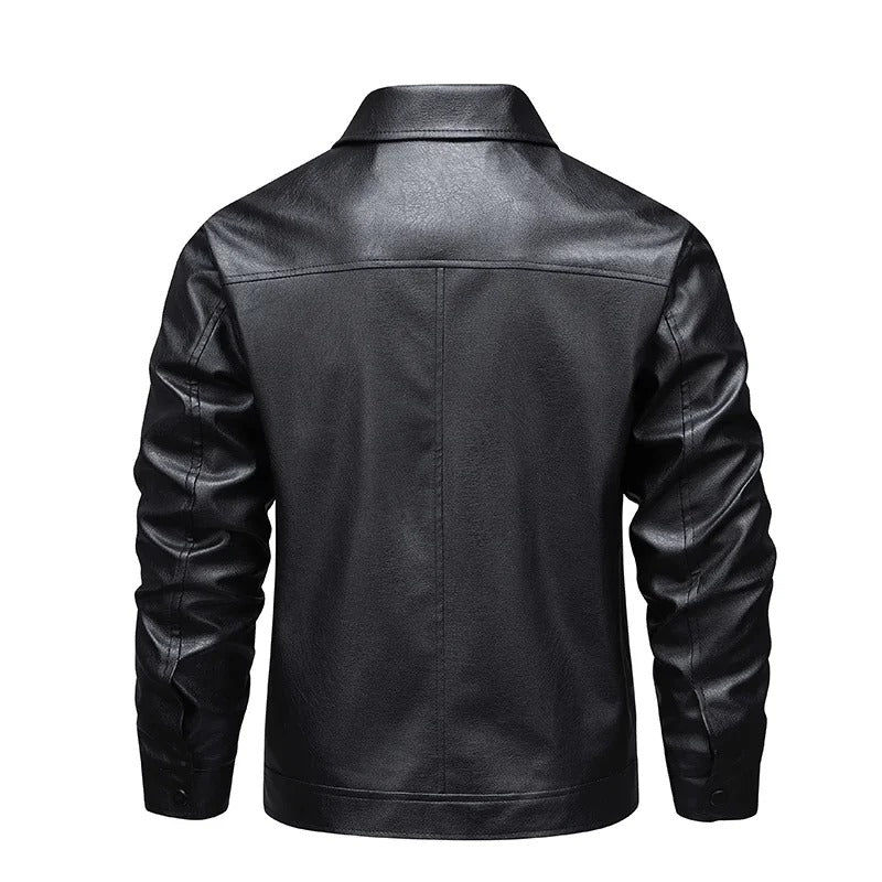 Elegante chaqueta de piel cortaviento