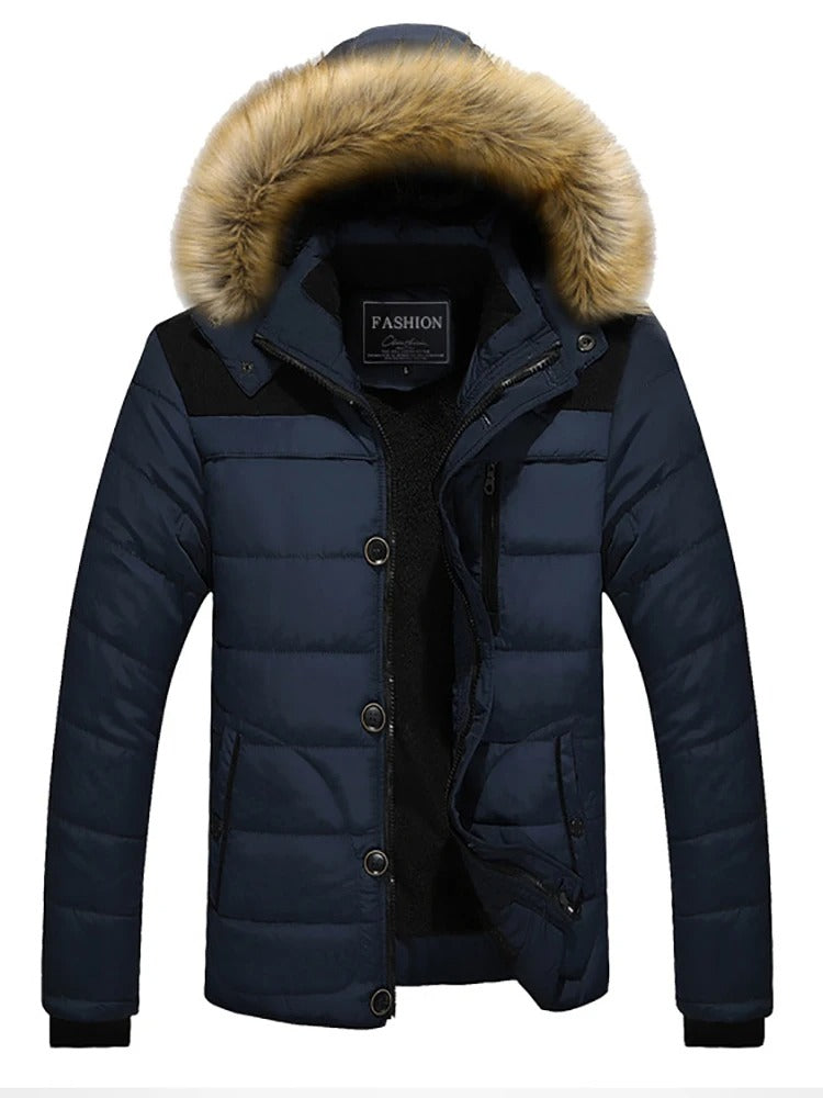 Elegante chaqueta polar con capucha