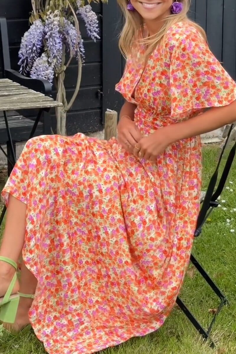 Elegante vestido maxi con escote en V